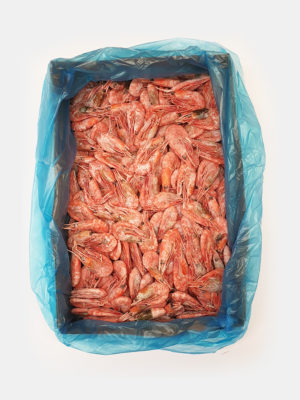 5kg Dėžė laukinių krevečių. Virtos, nelukštentos, šaldytos. Dydis 50-90vnt/kg. Kaina 55 €/dėžė